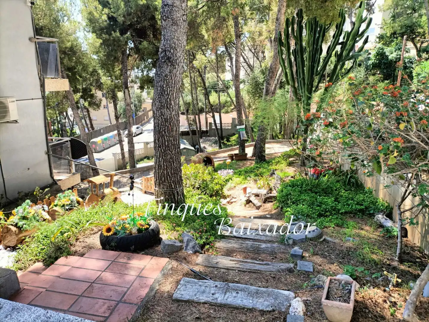 Jardín de Casa adosada de alquiler en Castelldefels con Calefacción, Terraza y Amueblado