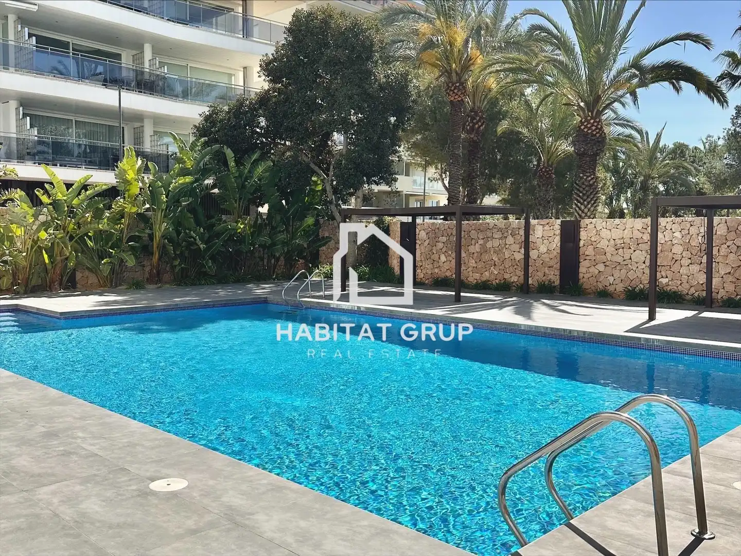 Pis amb piscina en venda a Marina Botafoc - Platja de Talamanca, imagen 2