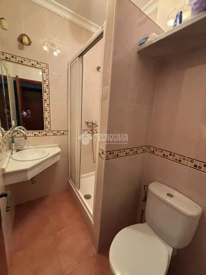 Bathroom of Flat for sale in Ayamonte  with Air Conditioner