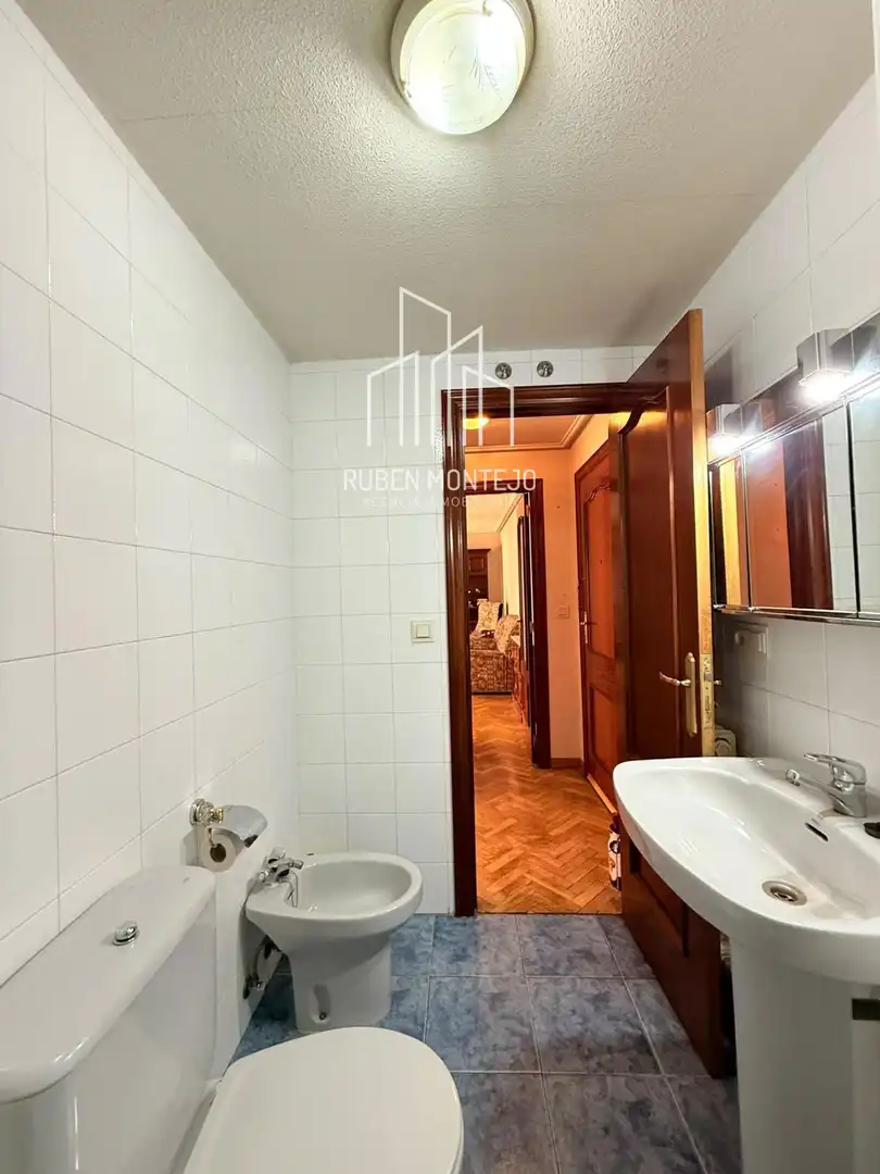 Baño de Apartamento en venta en Garrido
