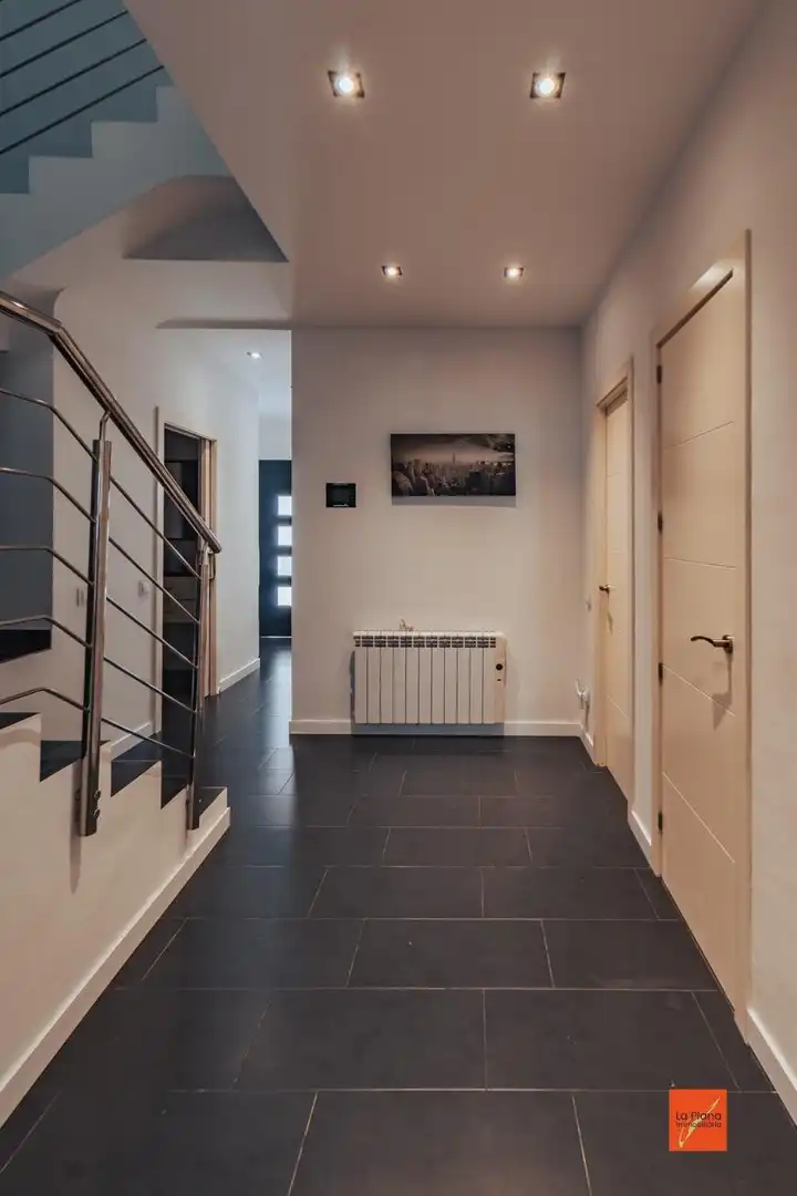 Casa adosada en venta en Tortosa con Calefacción y Terraza