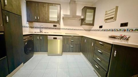 Foto 4 de Piso de alquiler en San Antonio, Huelva