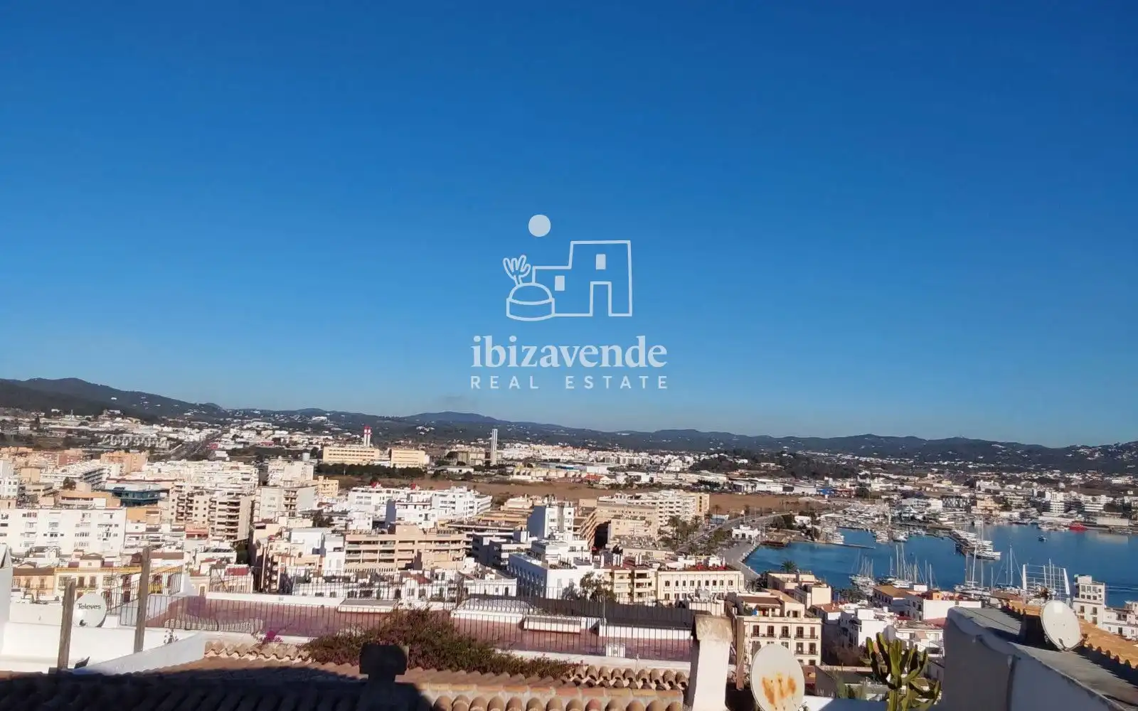 Exterior view of Houses for sale in Eivissa  with Furnished