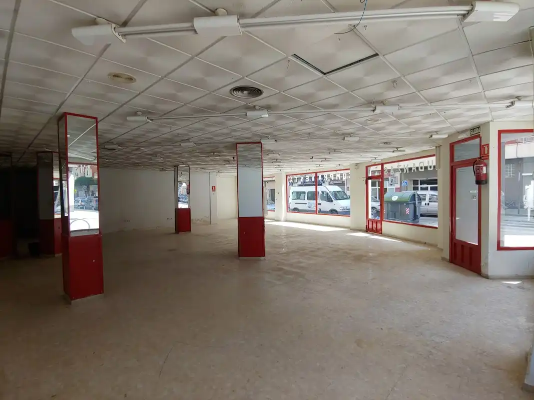 Gewerbefläche zur Miete in Carrer de Plus Ultra, imagen 14