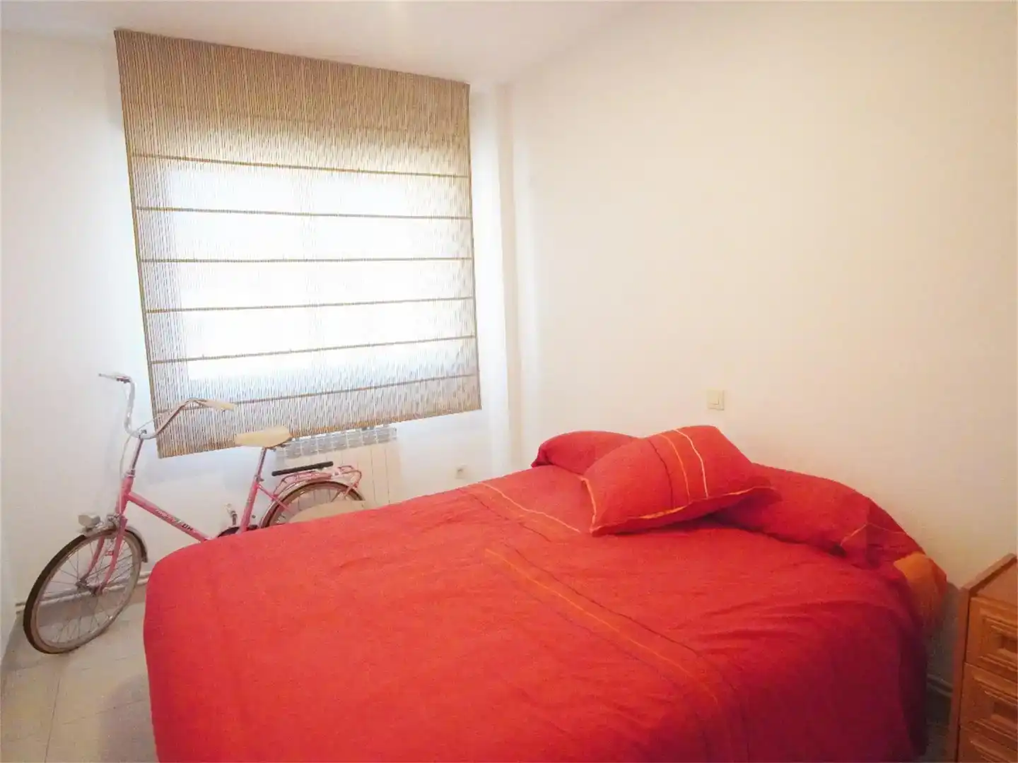 Habitación de Piso en venta en Peñafiel con Amueblado y Balcón