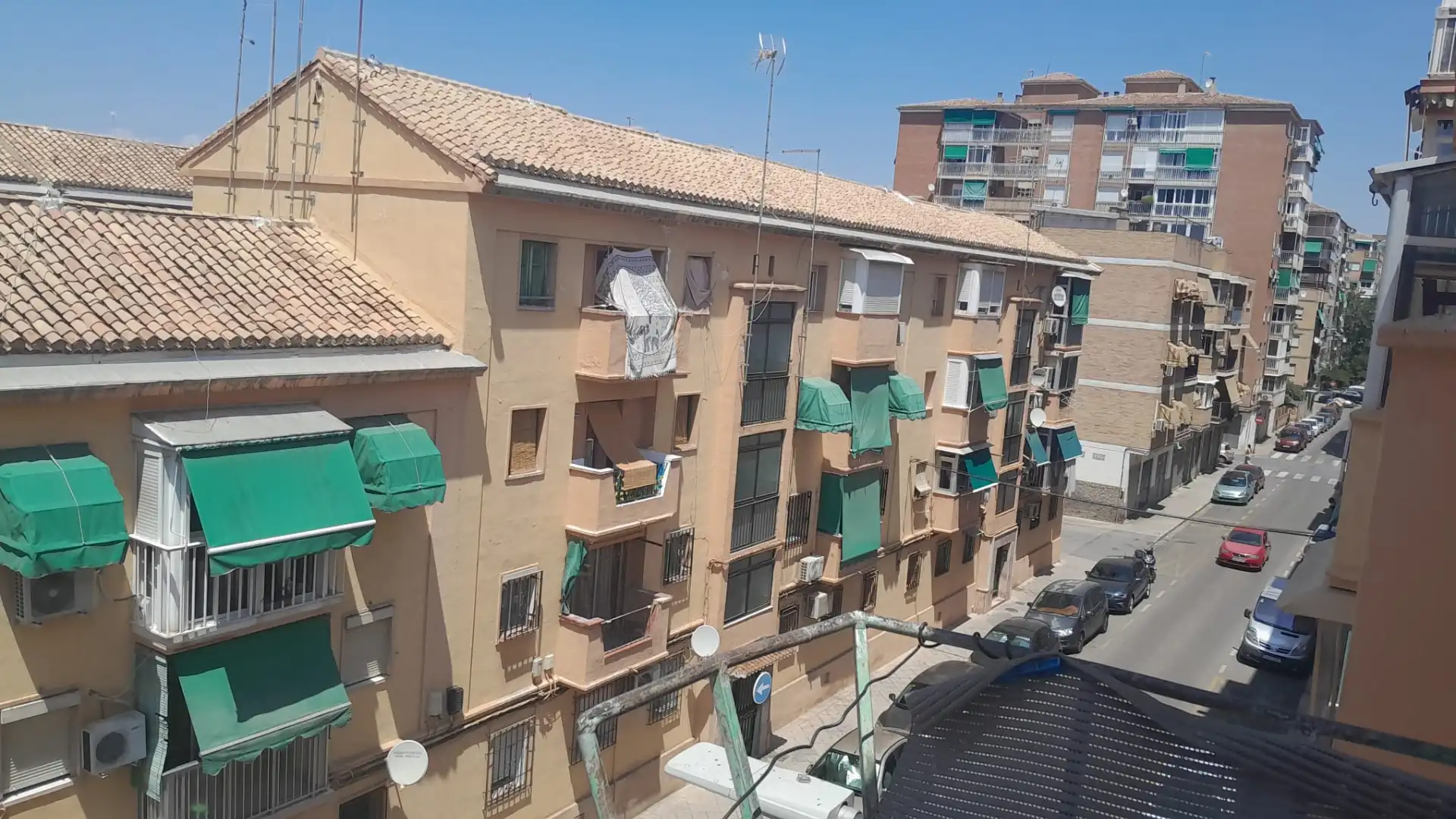 Exterior view of Apartments for sale in  Granada Capital  with Balcony