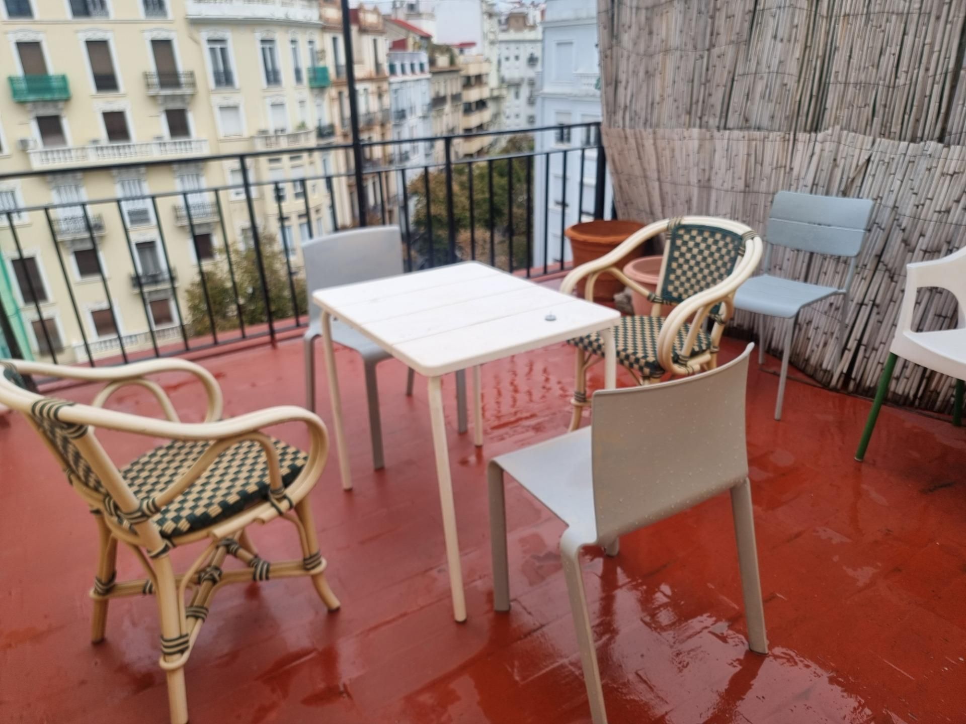 Terrassa de Àtic de lloguer en  Valencia Capital