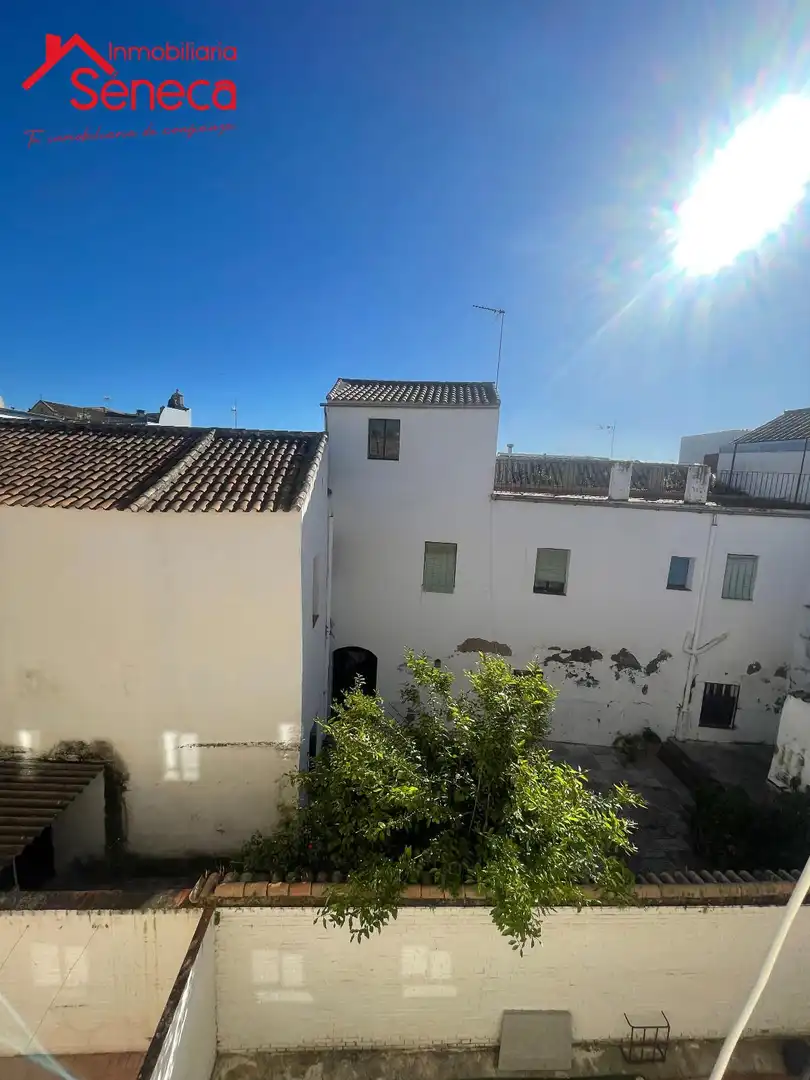 Exterior view of Flat for sale in Córdoba  with Heating, Storage room and Furnished