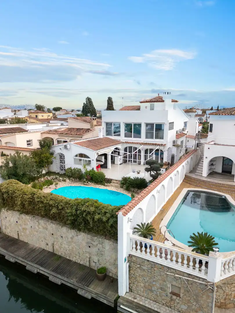 Chalet con terraza en venta en Carrer Freser, imagen 2