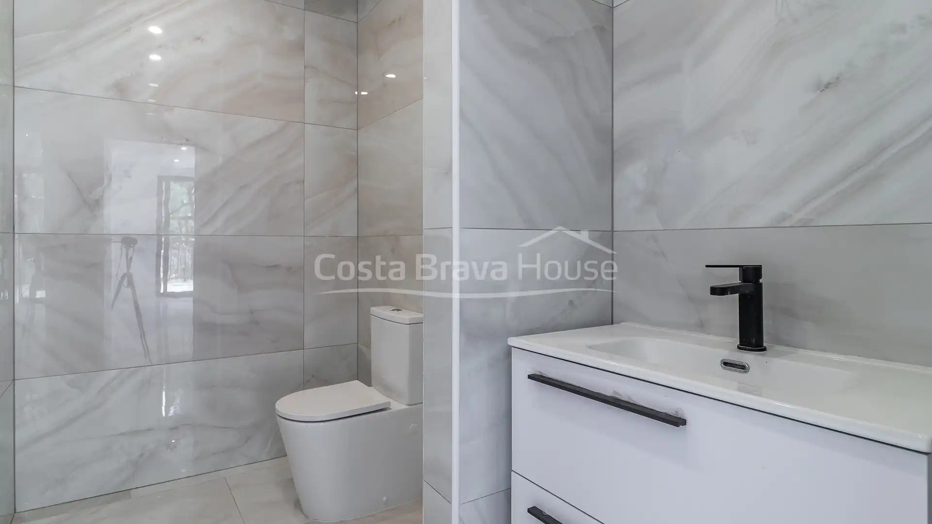 Casa con jardín en venta en Carrer de Joan Maragall, imagen 16