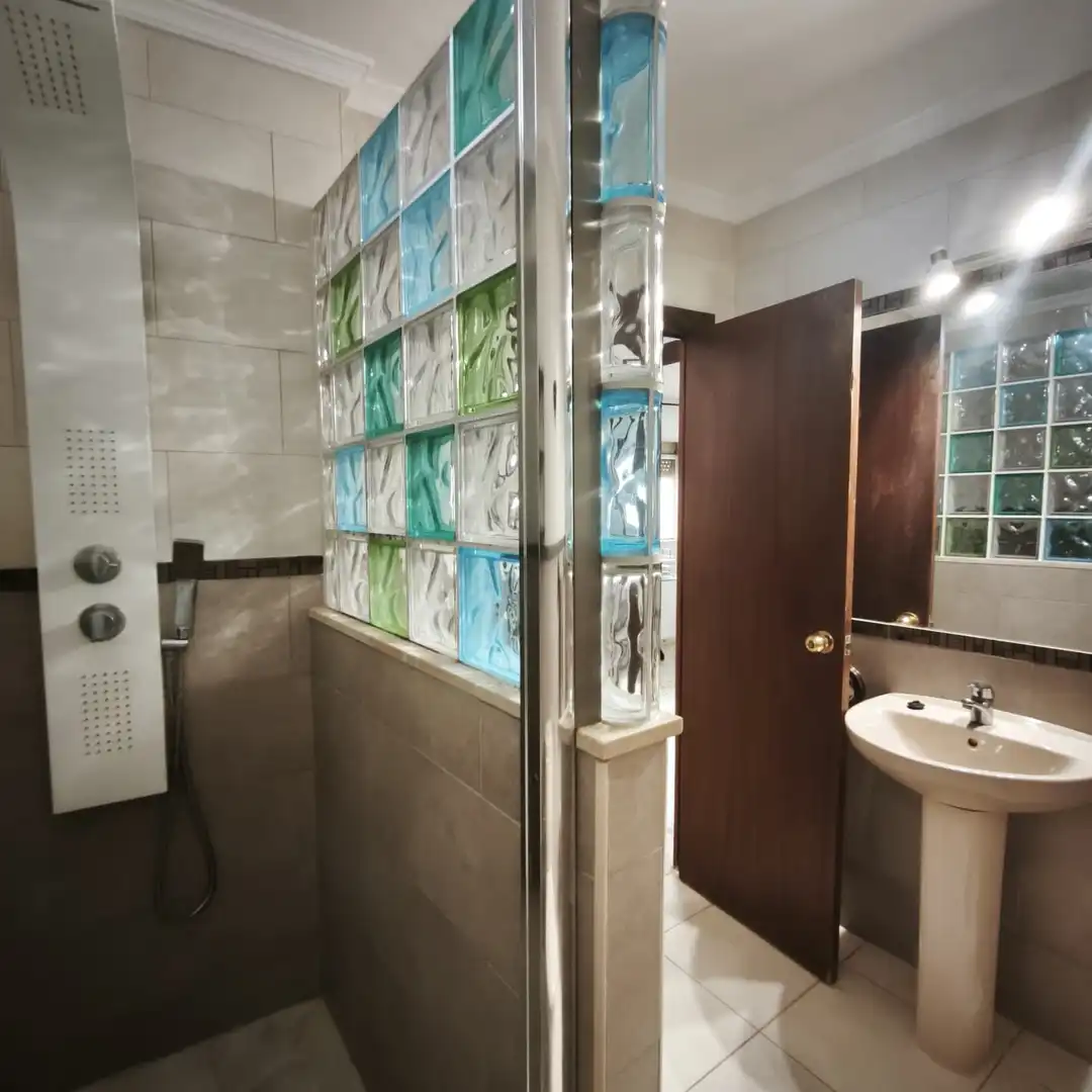 Bathroom of Flat for sale in San Roque