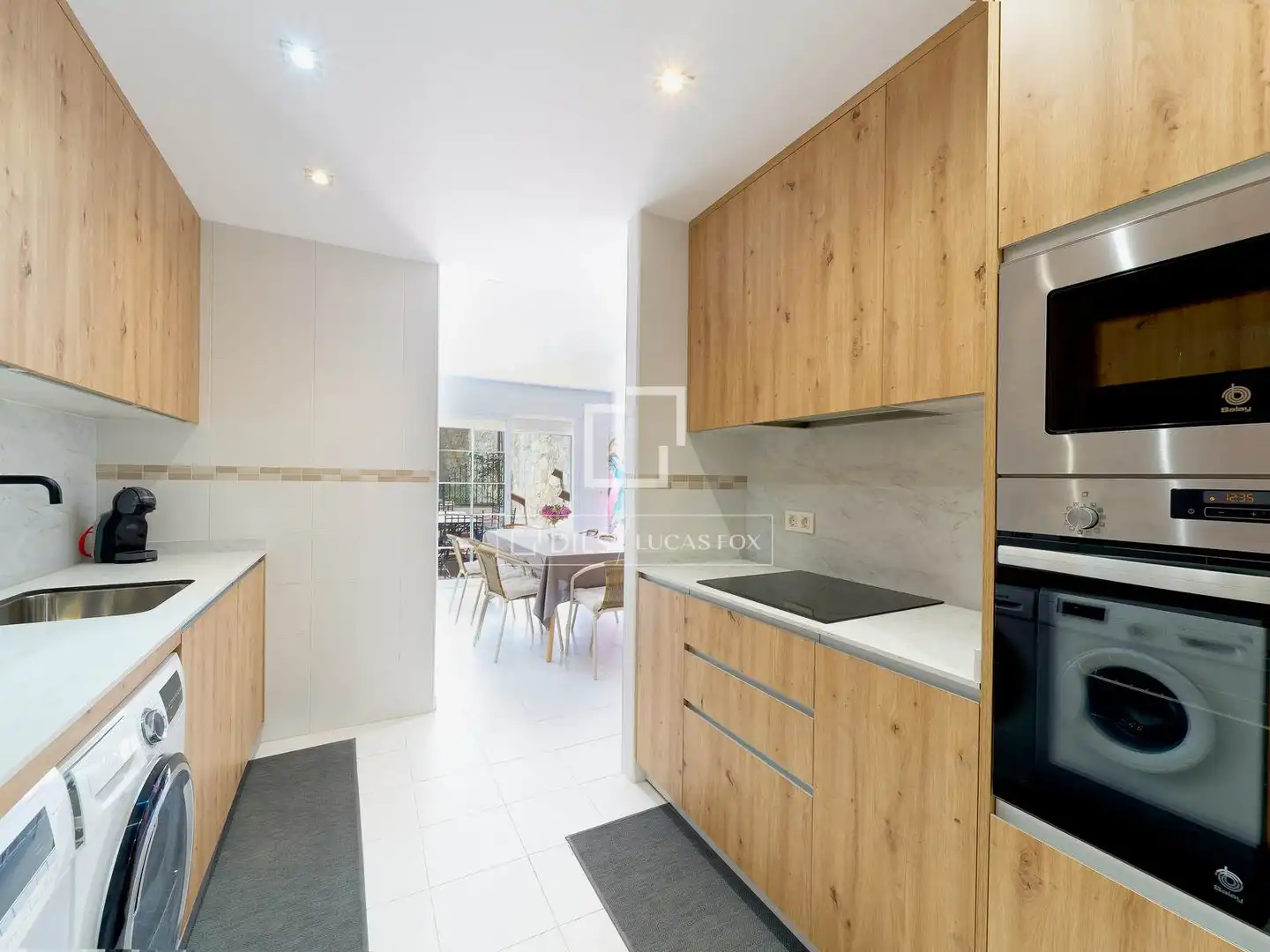 Kitchen of Flat for sale in Almuñécar  with Air Conditioner, Terrace and Swimming Pool
