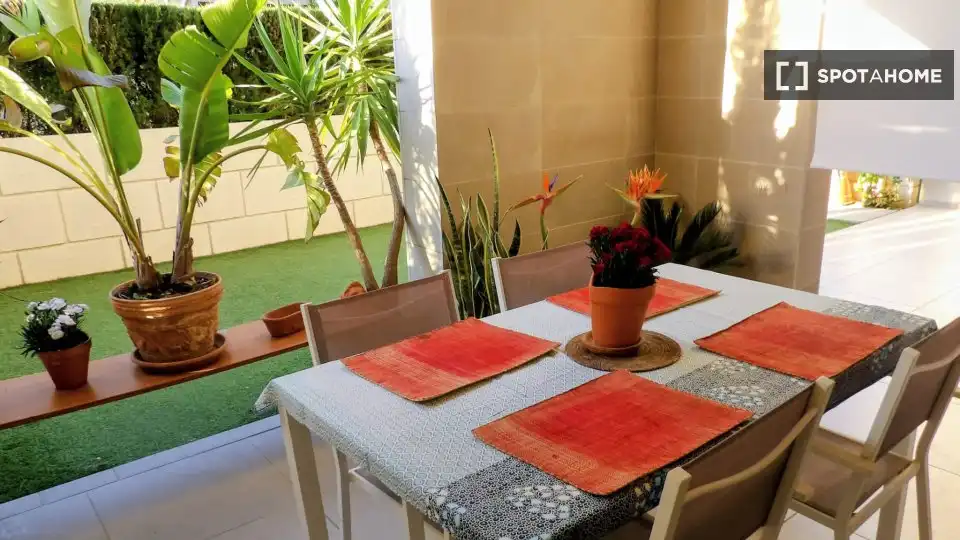Terraza de Piso de alquiler en  Palma de Mallorca con Aire acondicionado, Calefacción y Amueblado