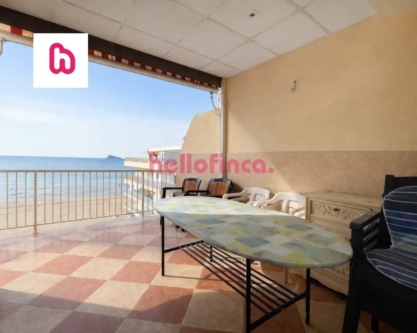 Penthouse with terrace for sale in Playa de Levante