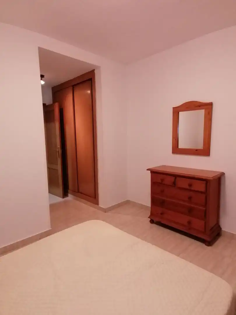 Schlafzimmer von Wohnung zur Miete in Algeciras mit Terrasse und Möbliert