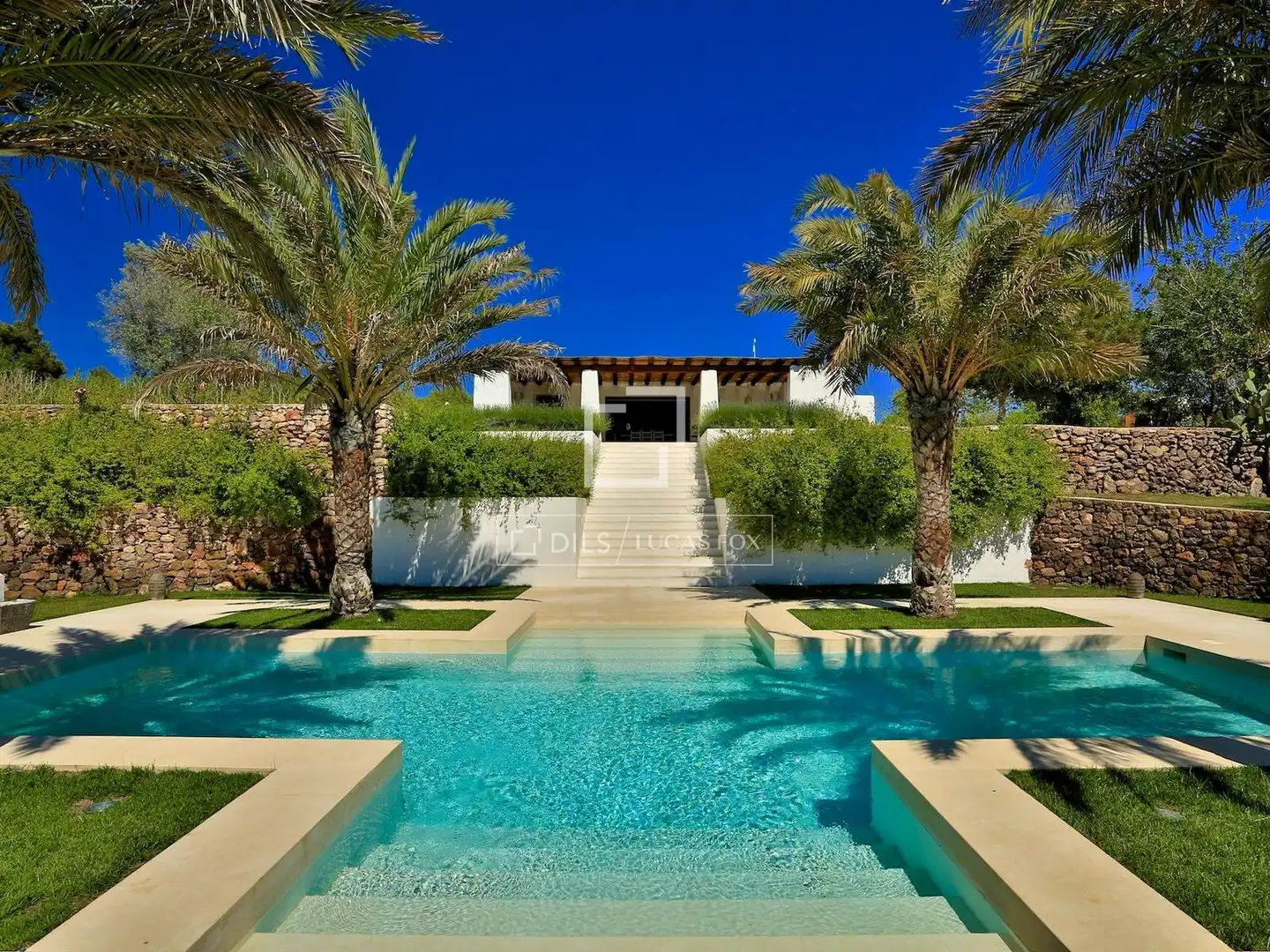 Exterior view of Country homes for sale in Santa Eulària des Riu  with Air Conditioner, Heating and Private garden