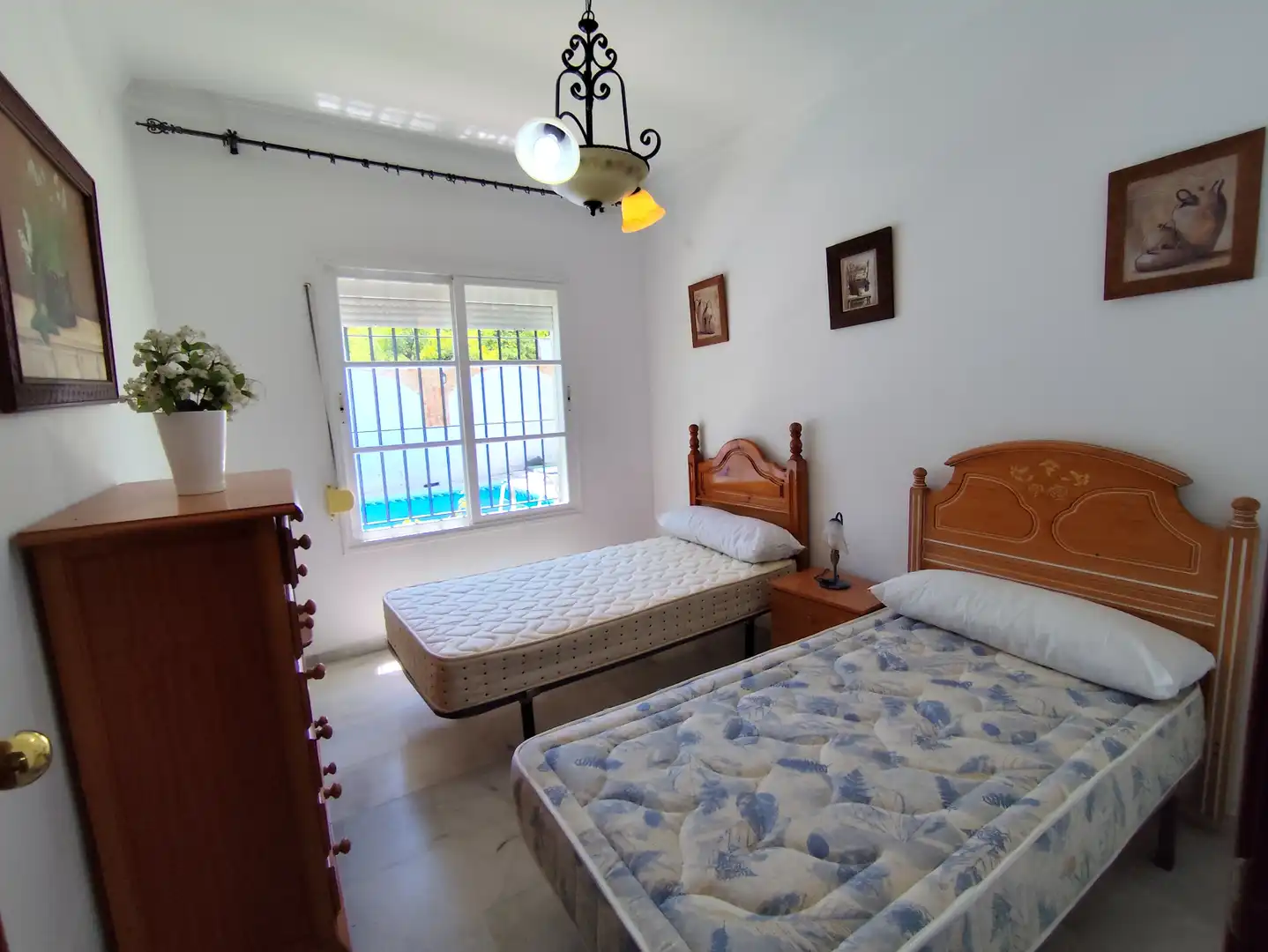 Habitación de Casa o chalet de alquiler en Sanlúcar de Barrameda con Aire acondicionado, Calefacción y Jardín privado