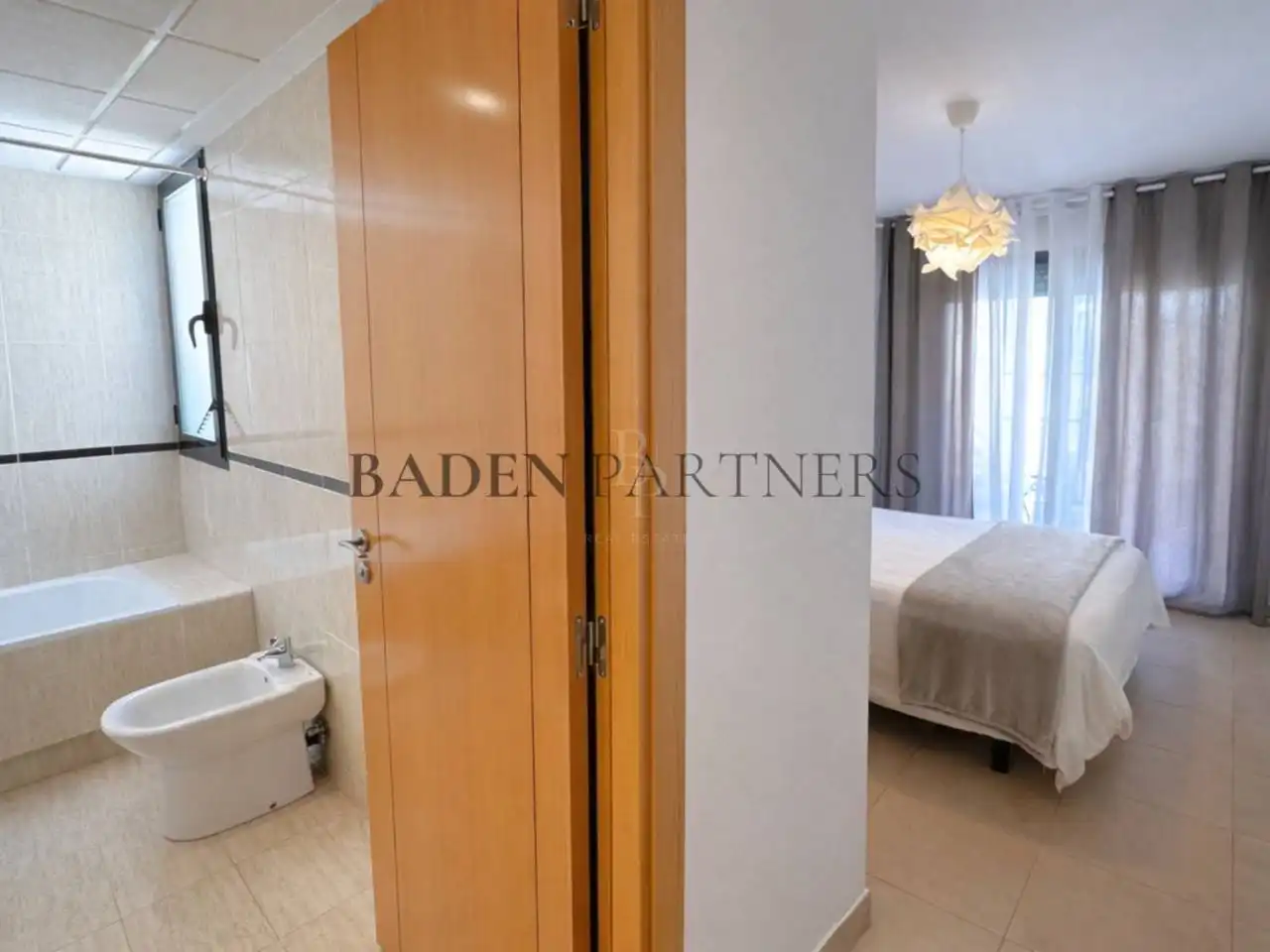 Schlafzimmer von Wohnung zum Verkauf in San Jorge / Sant Jordi mit Klimaanlage, Terrasse und Abstellraum