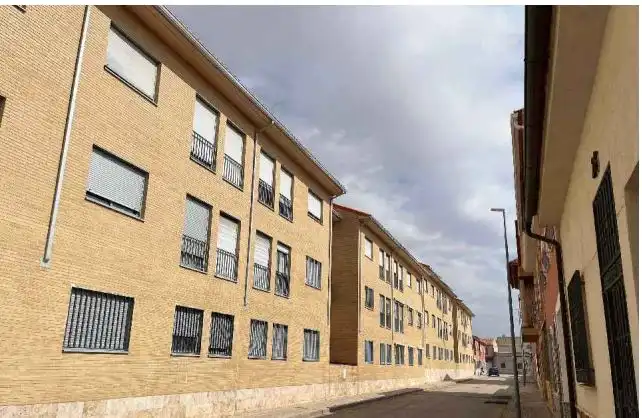 Vista exterior de Piso en venta en Manzanares