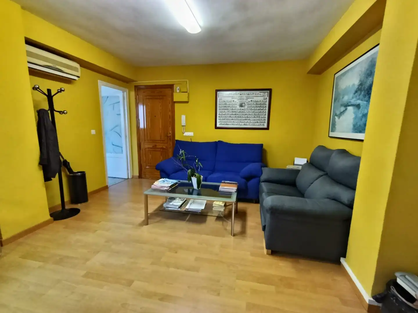 Sala d'estar de Pis en venda en Dénia amb Aire condicionat i Internet
