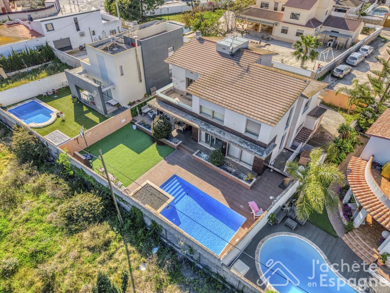 House or chalet for sale in Carrer de la Quilla, Boverals - Saldonar