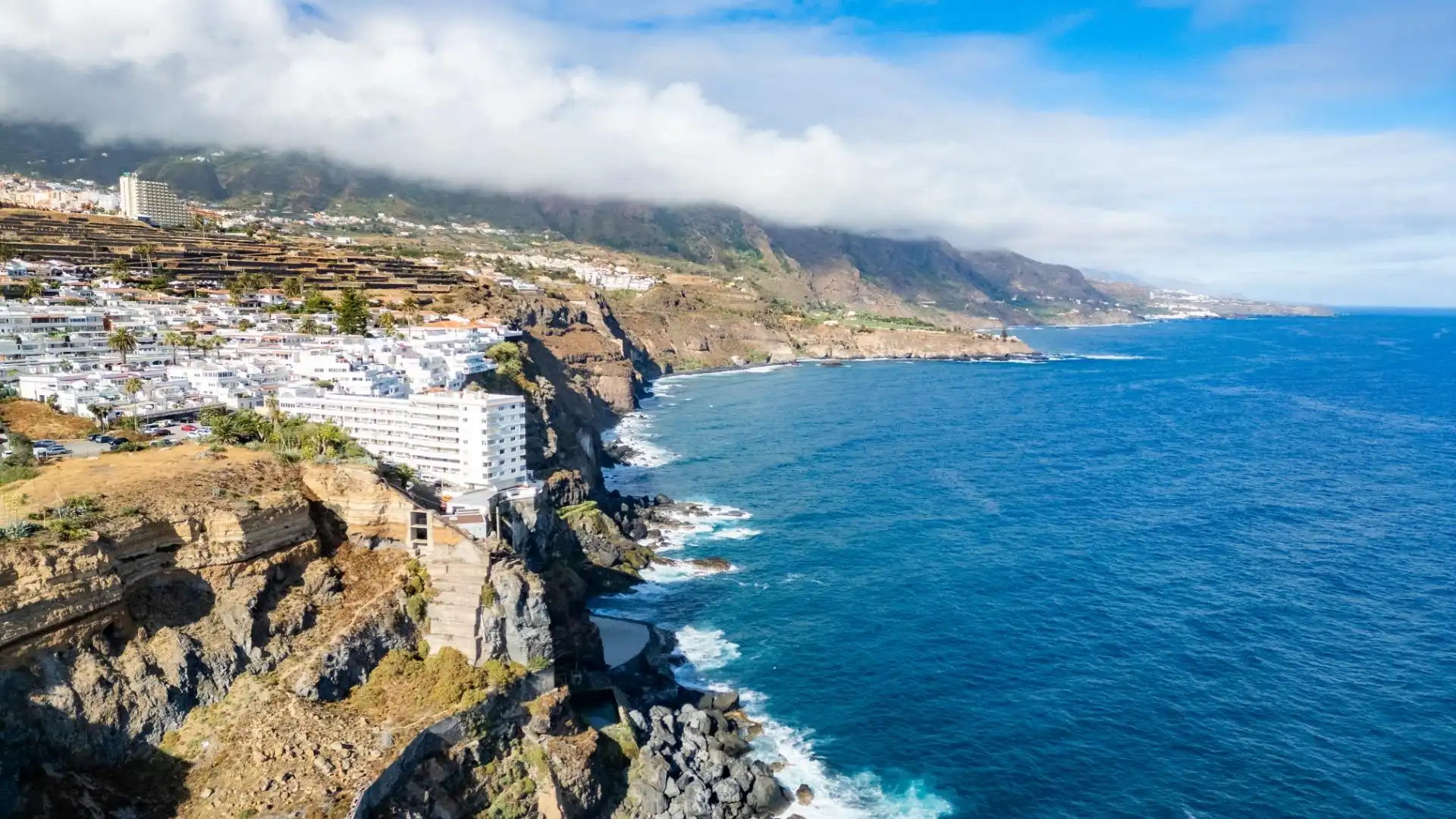 Vista exterior de Apartamento en venta en Los Realejos