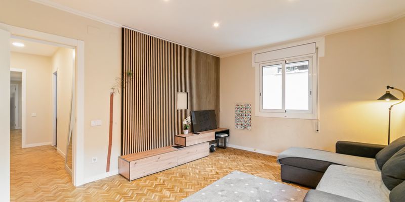 Sala d'estar de Pis en venda en Montcada i Reixac