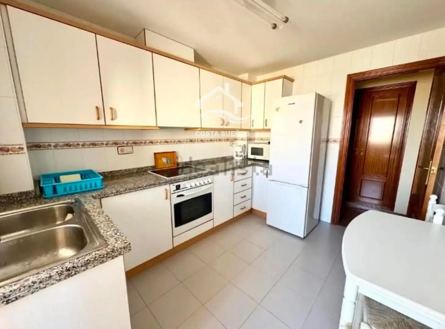 Kitchen of Flat for sale in Mutxamel  with Air Conditioner and Storage room
