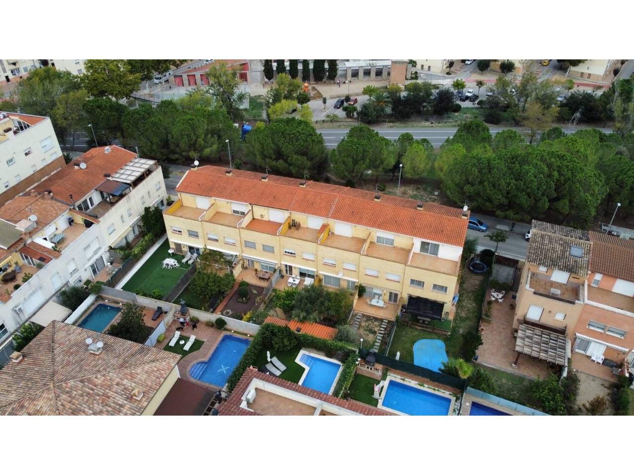 Vista exterior de Casa o xalet en venda en Sant Sadurní d'Anoia amb Calefacció, Jardí privat i Terrassa
