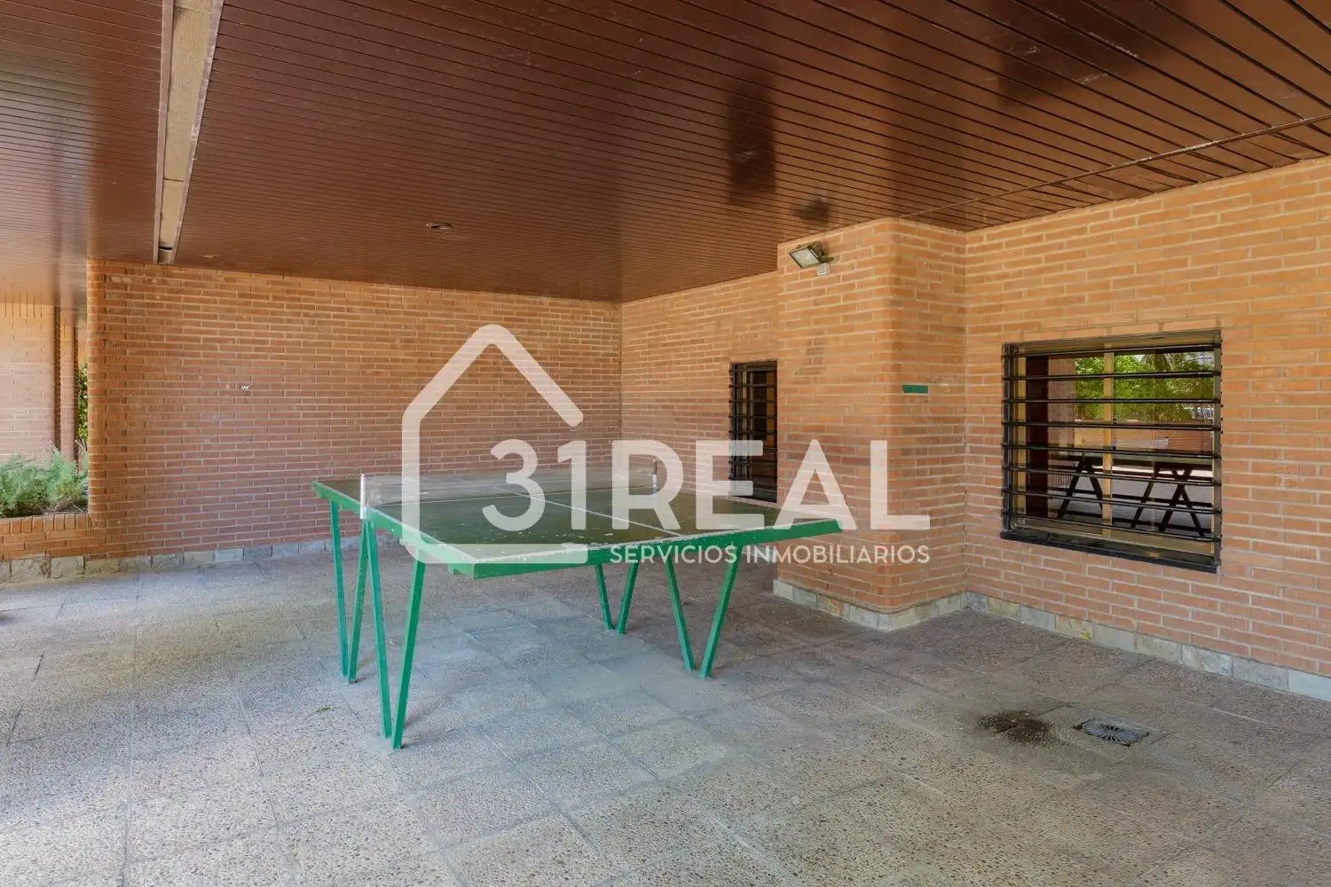 Vista exterior de Àtic en venda en Madrid amb Aire condicionat, Calefacció i Terrassa