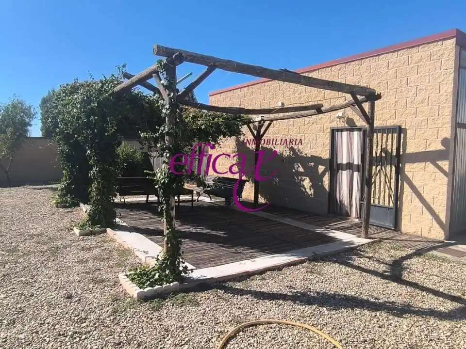 Residencial en venda en Novés