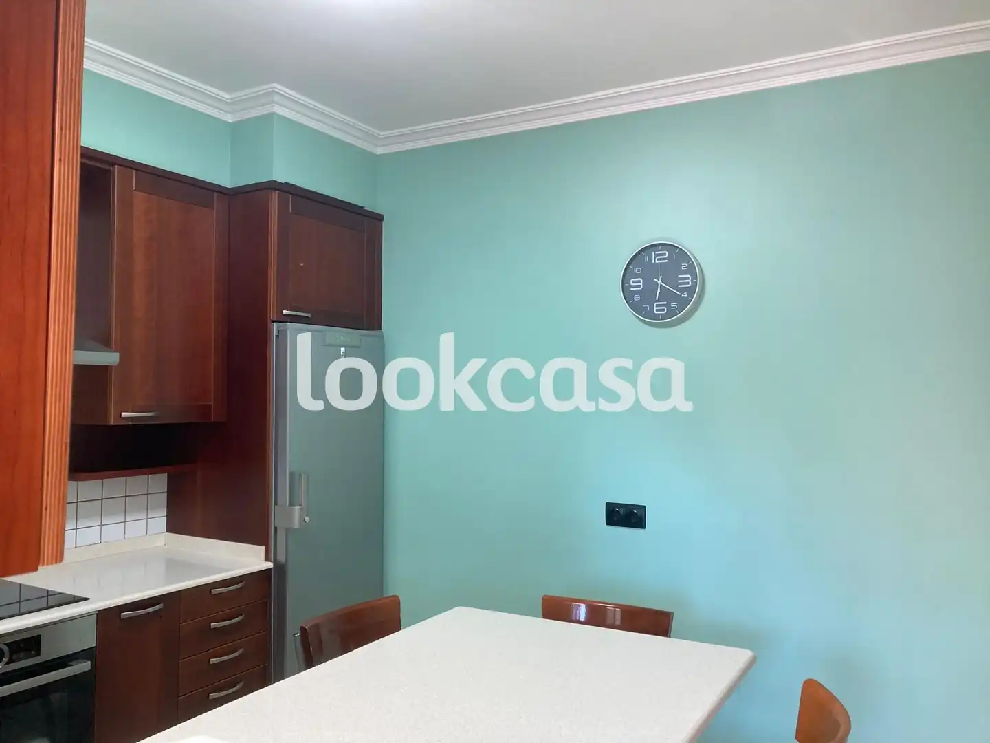Cuina de Casa o xalet en venda en Sanxenxo amb Jardí privat, Terrassa i Forn