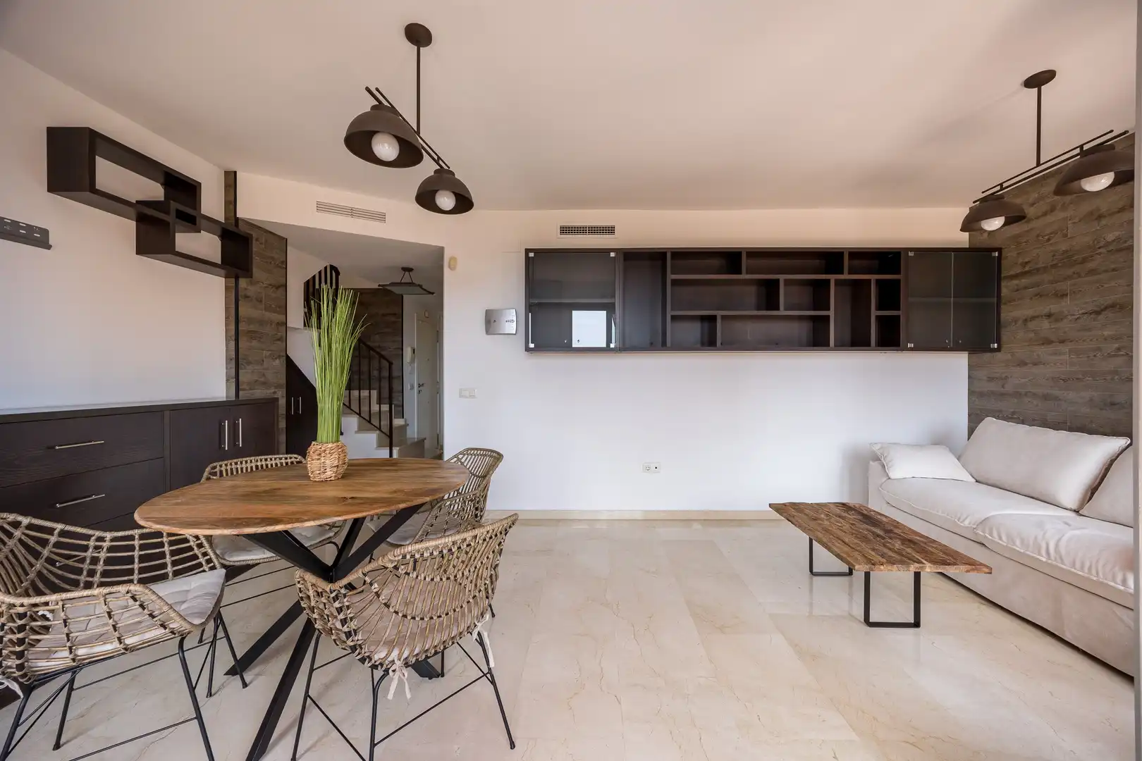 Sala d'estar de Àtic en venda en Finestrat amb Traster, Piscina i Moblat