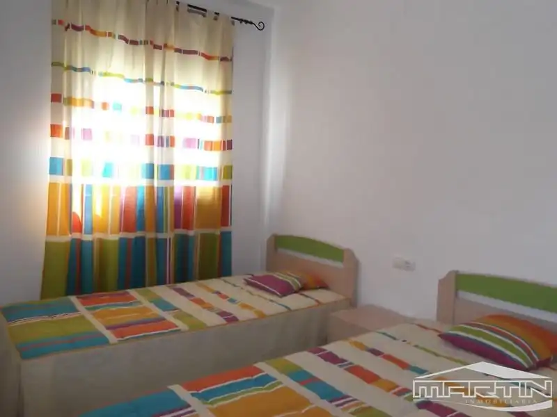 Habitación de Piso de alquiler en Lucena con Aire acondicionado, Terraza y Trastero