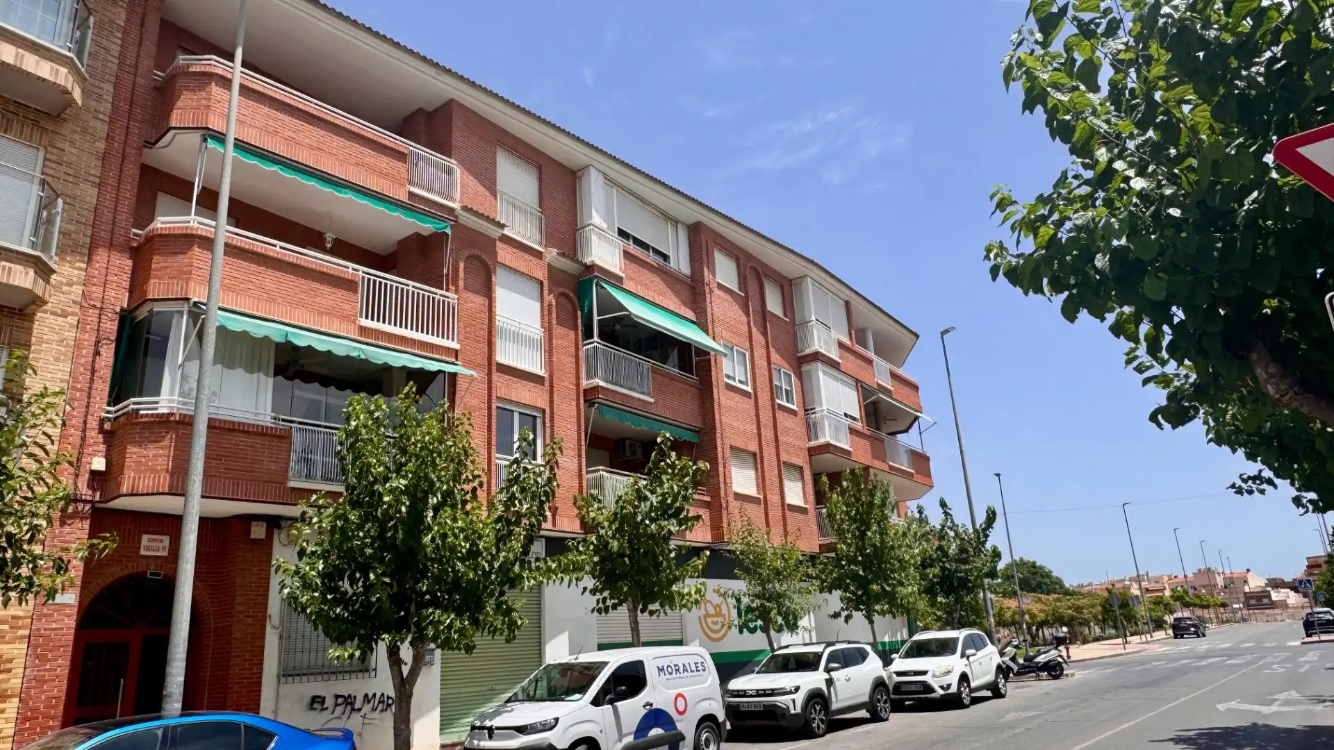 Vista exterior de Piso de alquiler en Murcia con Aire acondicionado, Terraza y Amueblado