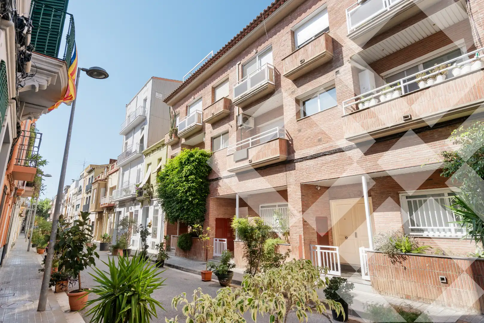 Adossat amb terrassa en venda a Carrer de la Lluna, imagen 31
