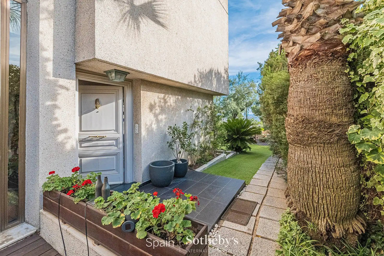 Casa con jardín en venta en Carrer de l'Est, imagen 4