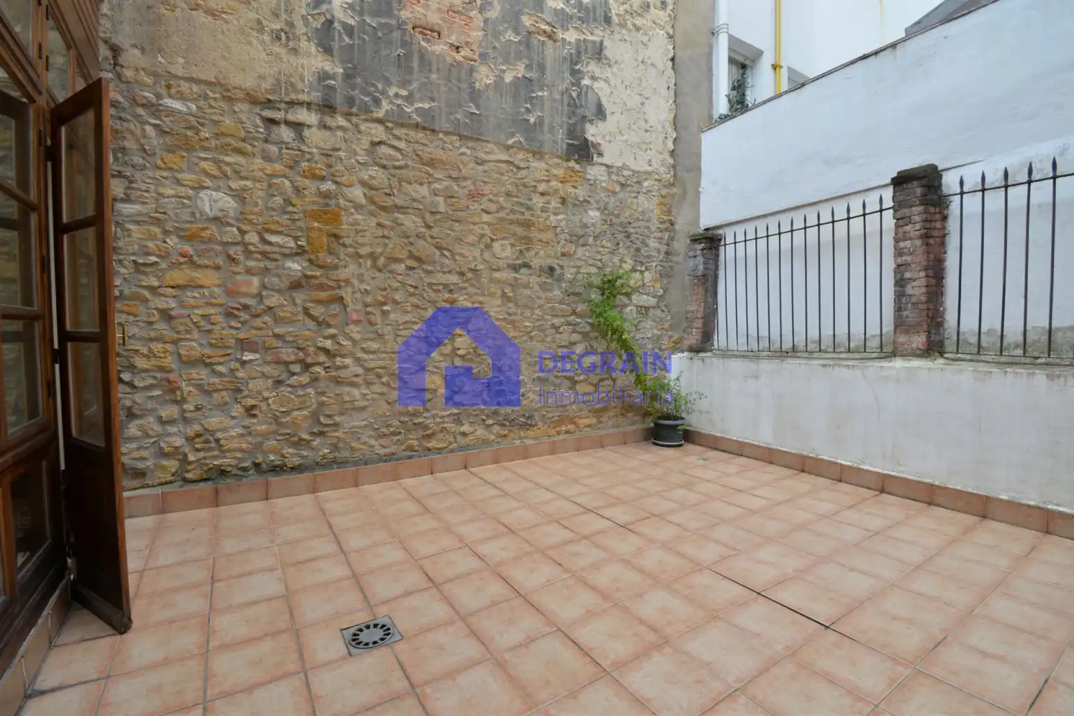 Terrace of Flat for sale in Oviedo   with Heating, Parquet flooring and Terrace