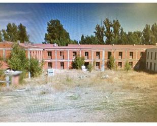Exterior view of Building for sale in Calzada del Coto