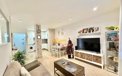 Living room of Flat for sale in L'Hospitalet de Llobregat  with Air Conditioner and Heating