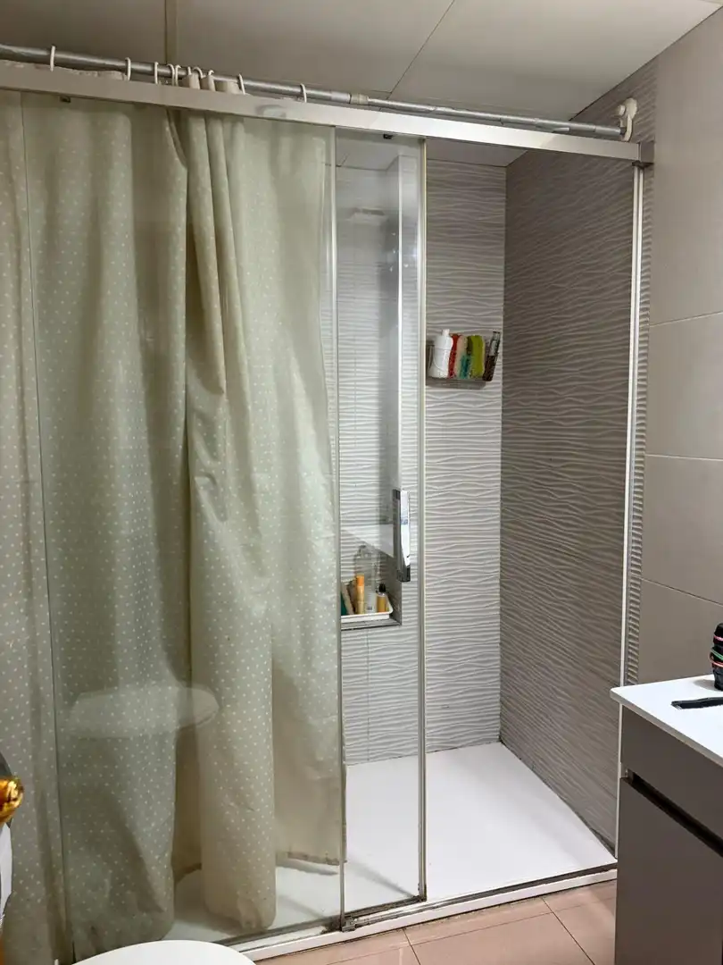Badezimmer von Haus oder Chalet zum Verkauf in Córdoba mit Klimaanlage, Terrasse und Möbliert