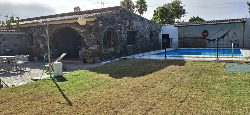 Exterior view of Houses for sale in Tarifa  with Private garden, Terrace and Swimming Pool