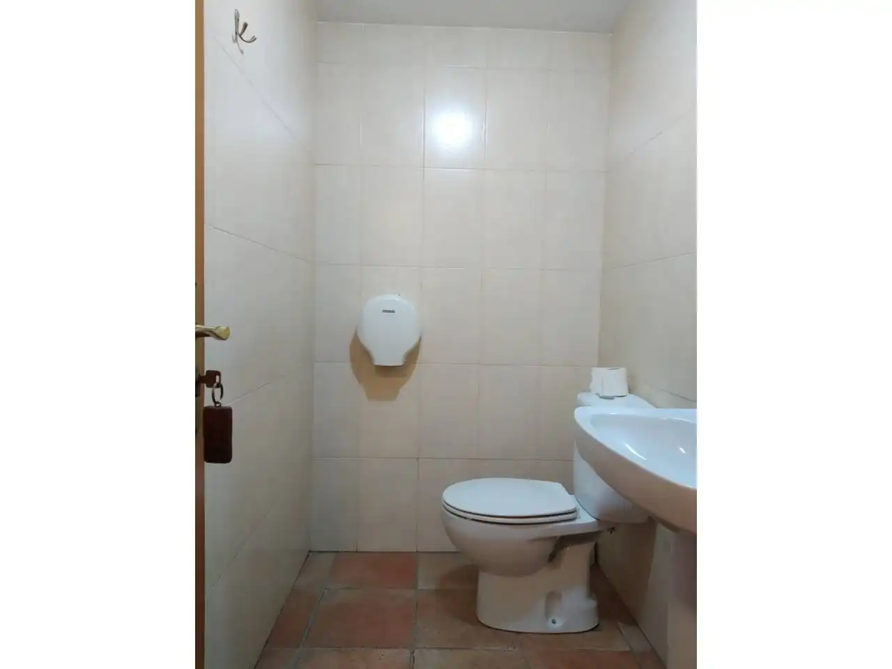Baño de Local en venta en Mercat - Mas Moixa