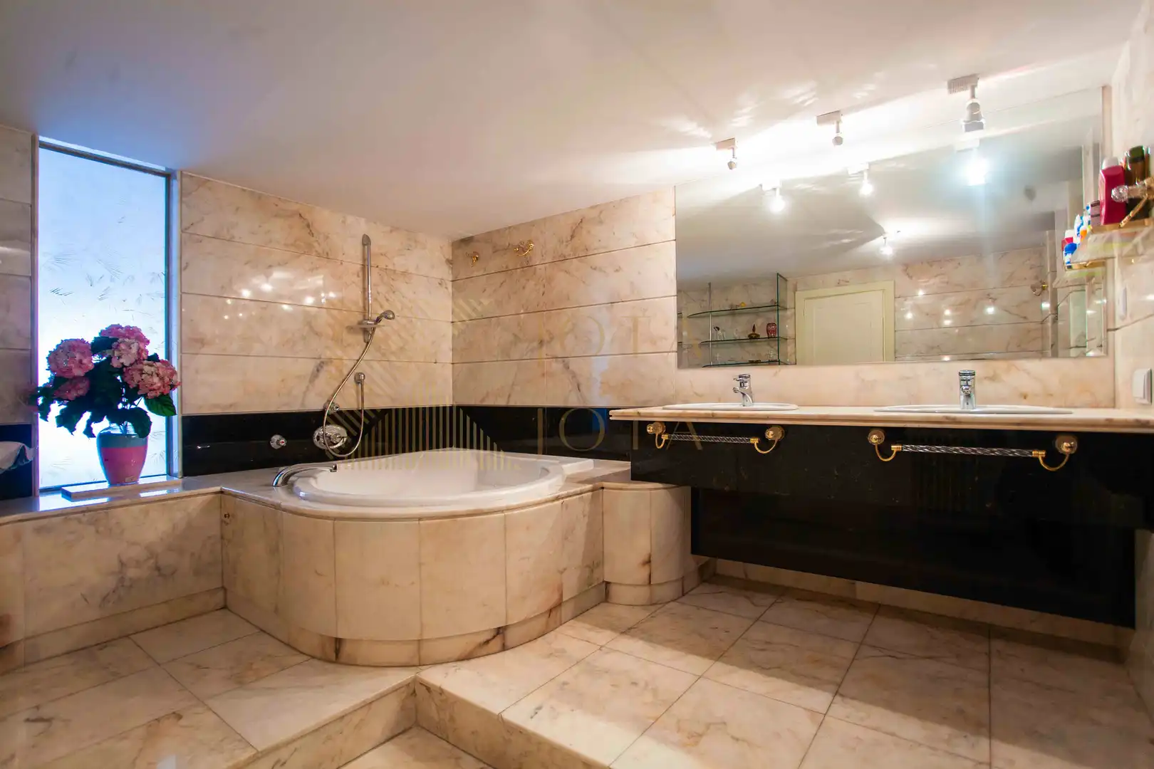 Bany de Casa o xalet en venda en Lloret de Mar amb Aire condicionat, Parquet i Terrassa