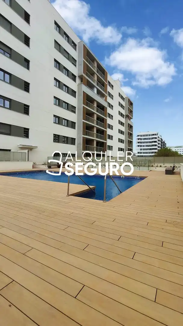Piscina de Piso de alquiler en Valencia con Aire acondicionado, Calefacción y Terraza