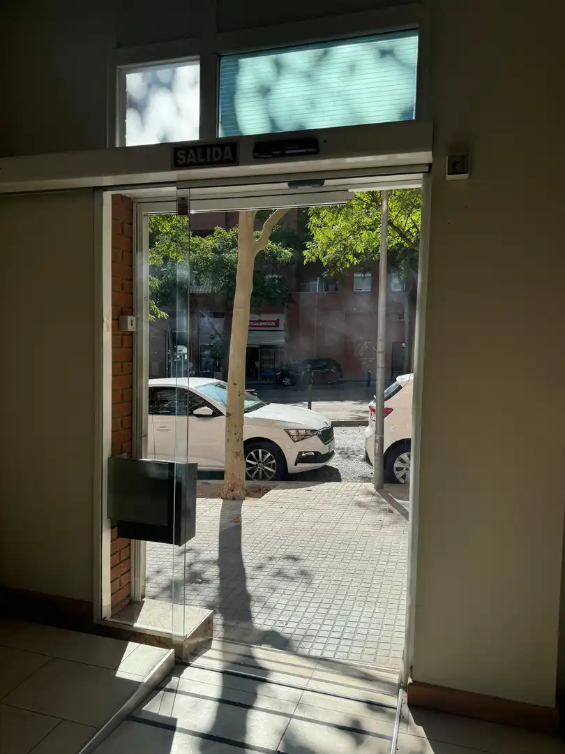 Local comercial en venda a Avinguda de Josep Ferrer i Domingo 3, imagen 17