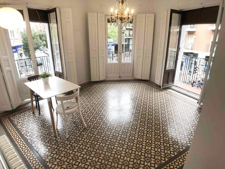 Piso de alquiler en  Madrid Capital con Aire acondicionado, Calefacción y Horno