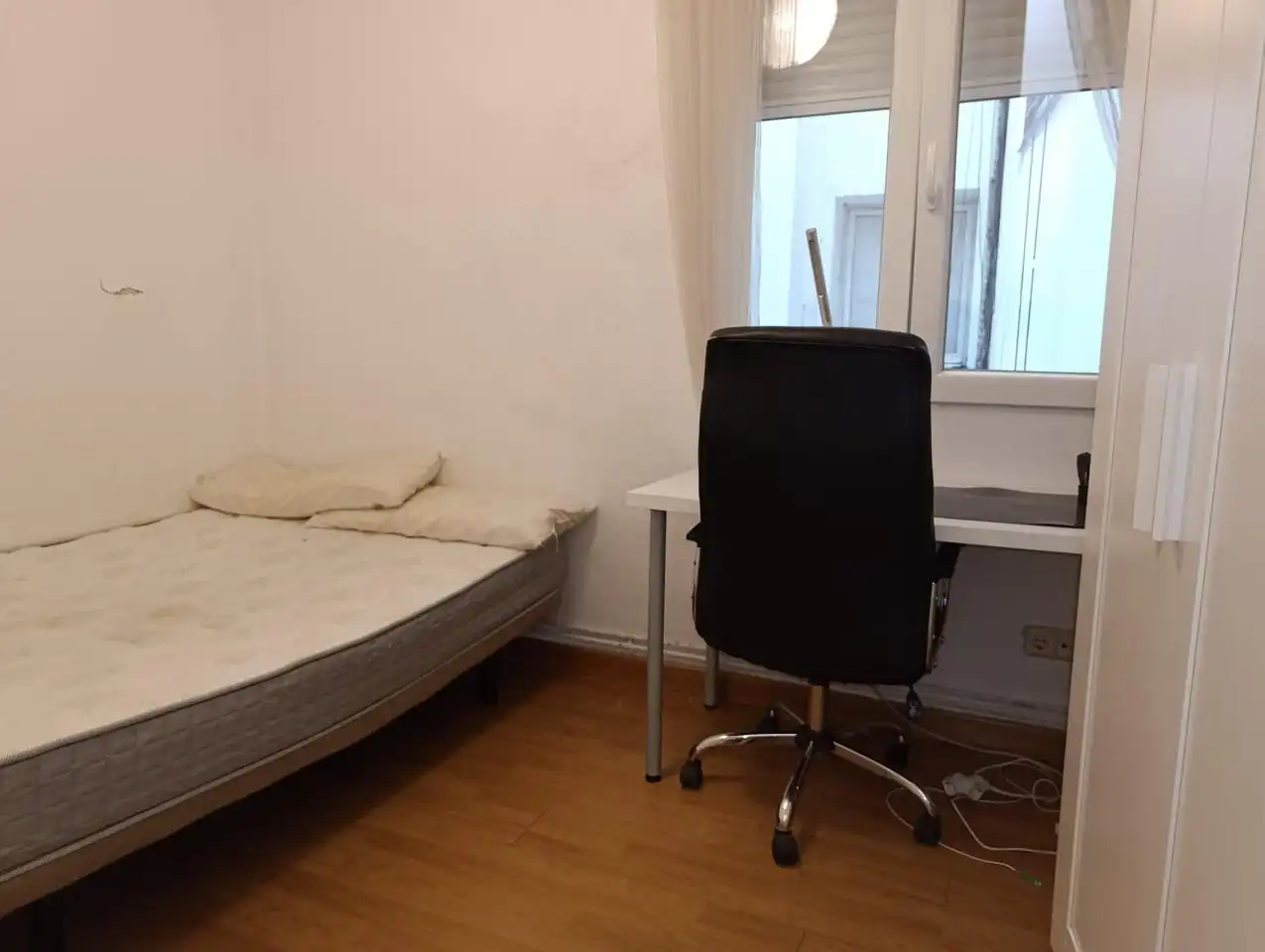 Habitación de Planta baja en venta en Madrid