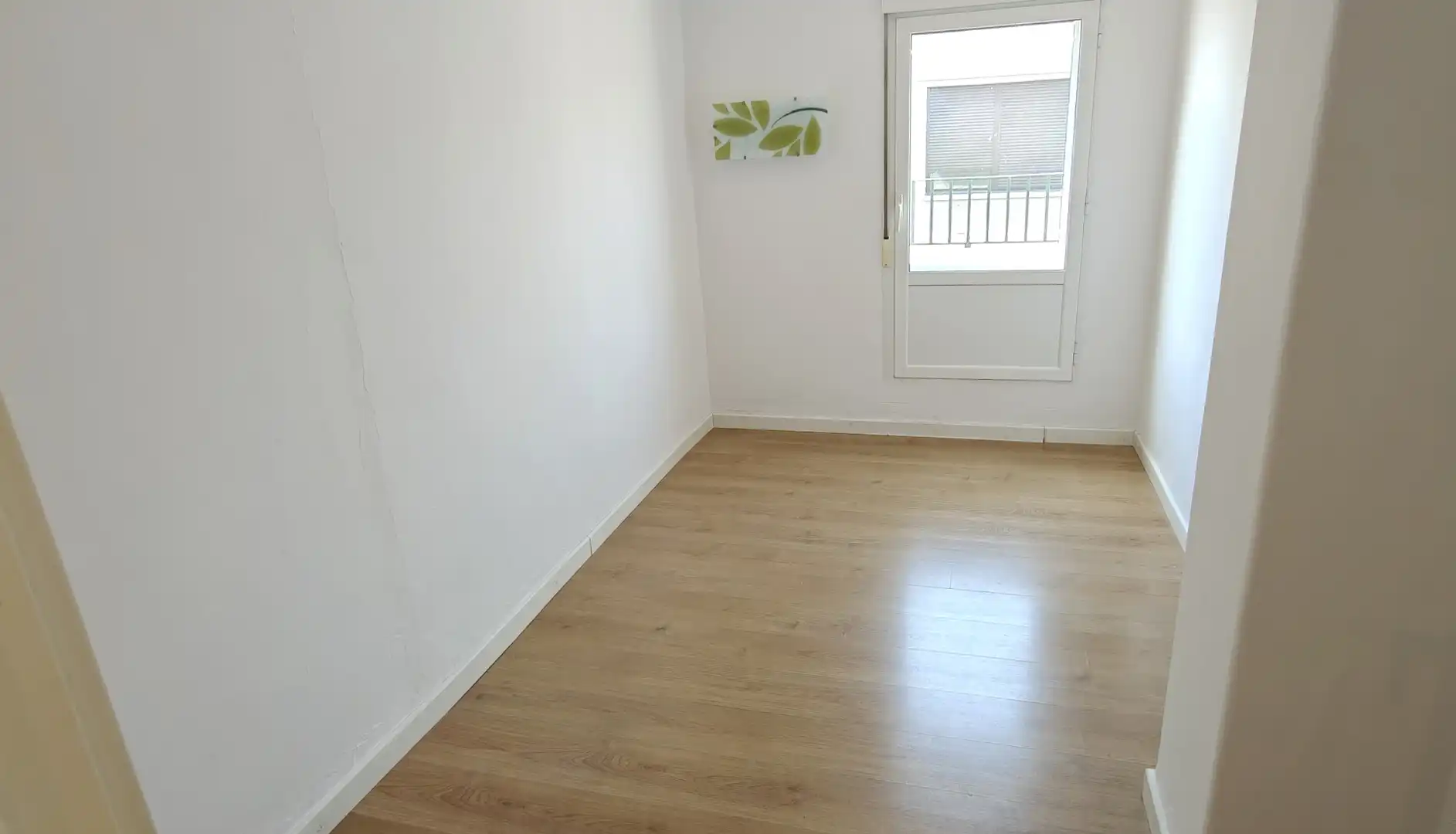 Habitación de Piso en venta en Zaragoza con Calefacción, Parquet y Terraza