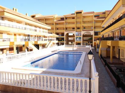 Vista exterior de Planta baixa en venda en Torrevieja amb Calefacció, Terrassa i Traster